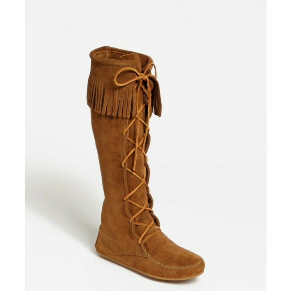 Minnetonka fringe boots